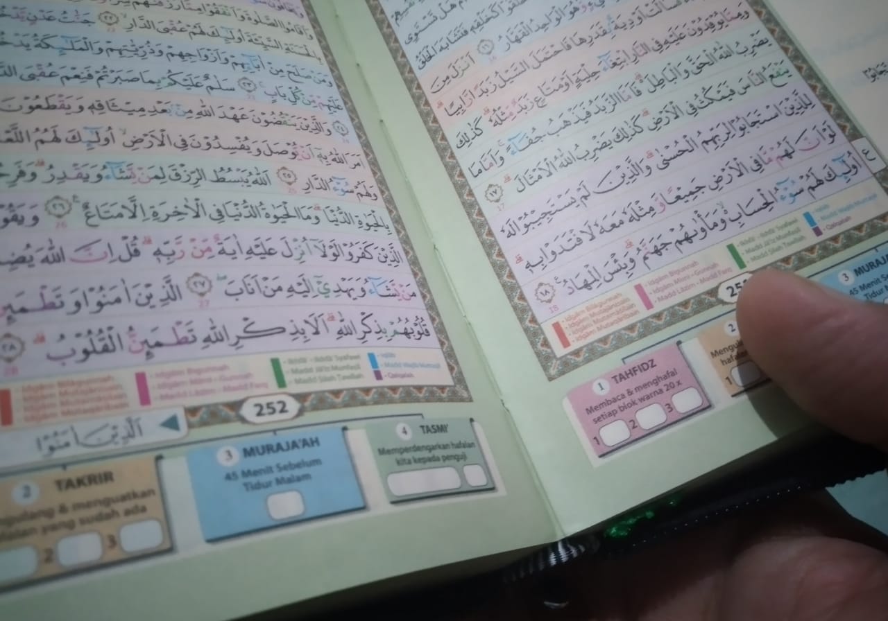HSI BERBAGI Salurkan Rp290 Juta untuk 42 Penghafal Al-Qur’an Tahap Pertama